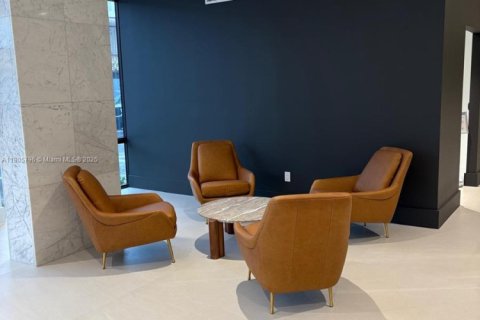 Copropriété à vendre à Miami Beach, Floride: 1 chambre, 76.18 m2 № 2012596 - photo 12