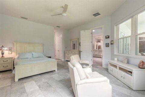 House in New Smyrna Beach, Florida 3 bedrooms, 235.6 sq.m. № 1827164 - photo 15