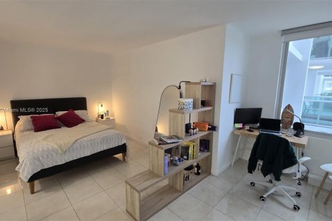 Copropriété à vendre à Miami Beach, Floride: 72.09 m2 № 1934984 - photo 2