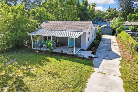 House in Tampa, Florida 3 bedrooms, 95.88 sq.m. № 2409005 - photo 28