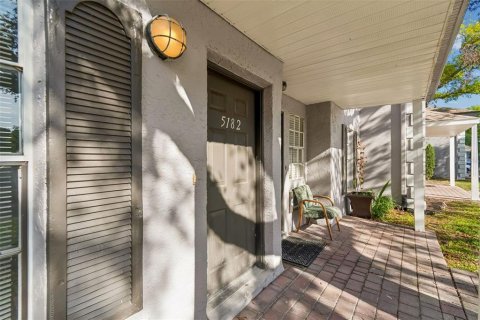 Copropriété à vendre à Tampa, Floride: 3 chambres, 127.09 m2 № 2155666 - photo 9