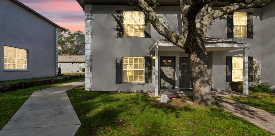 Condo à Tampa, Floride, 3 chambres № 2155666