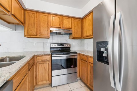 Copropriété à vendre à Tampa, Floride: 3 chambres, 127.09 m2 № 2155666 - photo 28