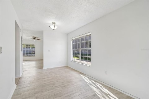 Copropriété à vendre à Tampa, Floride: 3 chambres, 127.09 m2 № 2155666 - photo 25