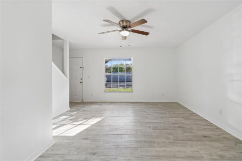 Copropriété à vendre à Tampa, Floride: 3 chambres, 127.09 m2 № 2155666 - photo 17