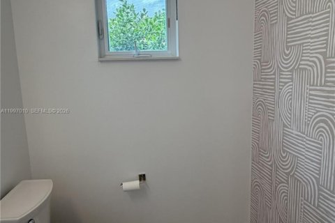 Adosado en alquiler en Fort Lauderdale, Florida, 3 dormitorios, 185.06 m2 № 2060540 - foto 7