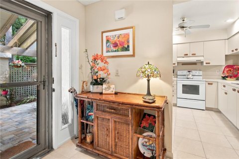 Villa ou maison à vendre à Sarasota, Floride: 2 chambres, 117.52 m2 № 2406414 - photo 9