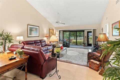 Villa ou maison à vendre à Sarasota, Floride: 2 chambres, 117.52 m2 № 2406414 - photo 20