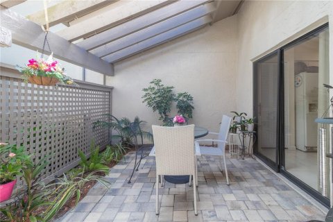 Villa ou maison à vendre à Sarasota, Floride: 2 chambres, 117.52 m2 № 2406414 - photo 7
