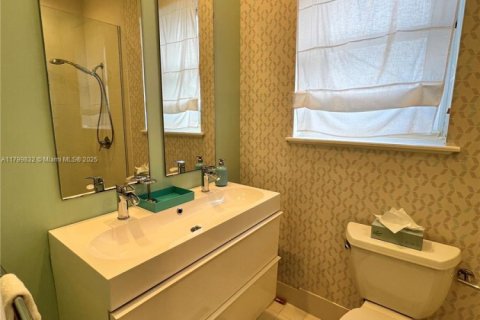 Condominio en venta en Miami Beach, Florida, 2 dormitorios, 81.75 m2 № 1684233 - foto 21
