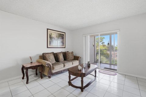 Condominio en venta en Lake Worth, Florida, 2 dormitorios, 83.05 m2 № 2252834 - foto 5