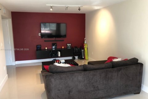 Снять в аренду кондоминиум в Норт-Майами-Бич, Флорида 2 спальни, 112.69м2, № 2000924 - фото 8