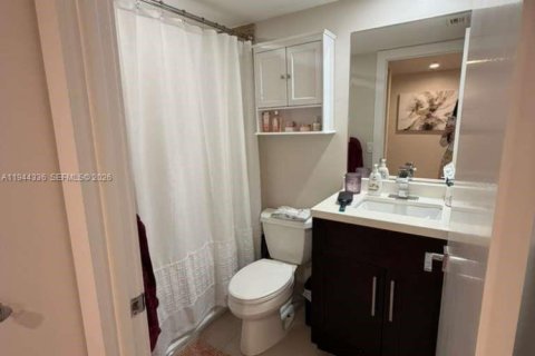 Снять в аренду кондоминиум в Норт-Майами-Бич, Флорида 2 спальни, 112.69м2, № 2000924 - фото 13