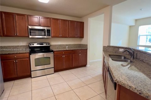 Condominio en alquiler en Doral, Florida, 2 dormitorios, 101.08 m2 № 1967110 - foto 10