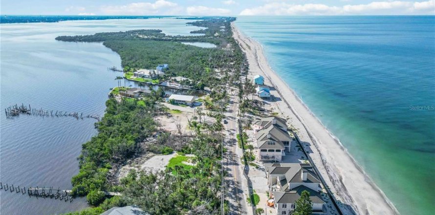 Land in Englewood, Florida № 1918385