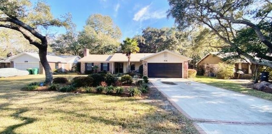 Casa en Niceville, Florida 3 dormitorios, 166.67 m2 № 590233
