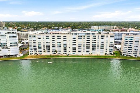 Copropriété à vendre à Gulfport, Floride: 2 chambres, 134.71 m2 № 2207139 - photo 29