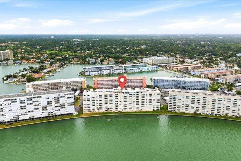 Copropriété à vendre à Gulfport, Floride: 2 chambres, 134.71 m2 № 2207139 - photo 30
