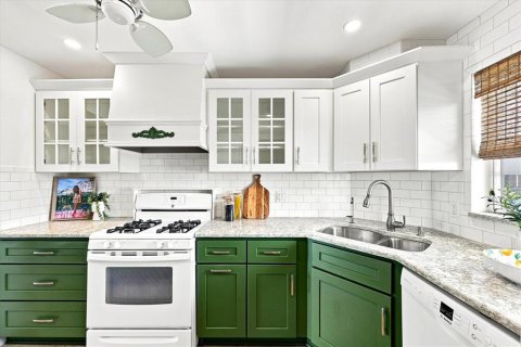 Copropriété à vendre à Gulfport, Floride: 2 chambres, 134.71 m2 № 2207139 - photo 5