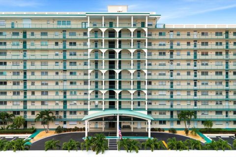 Copropriété à vendre à Gulfport, Floride: 2 chambres, 134.71 m2 № 2207139 - photo 14