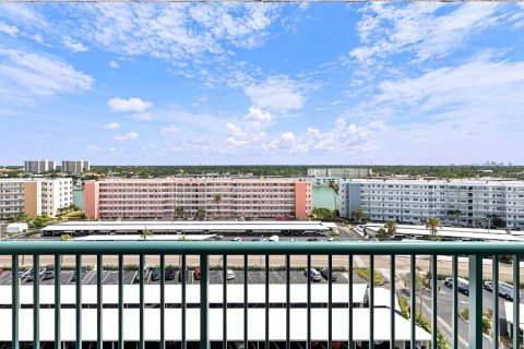 Copropriété à vendre à Gulfport, Floride: 2 chambres, 134.71 m2 № 2207139 - photo 25