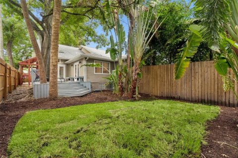 Townhouse in Tampa, Florida 3 bedrooms, 147.9 sq.m. № 2229602 - photo 20
