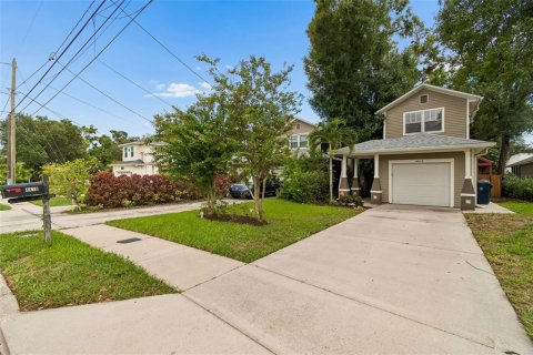 Townhouse in Tampa, Florida 3 bedrooms, 147.9 sq.m. № 2229602 - photo 21