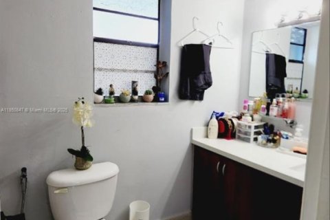 Condominio en venta en Miami, Florida, 2 dormitorios, 91.97 m2 № 1875727 - foto 9