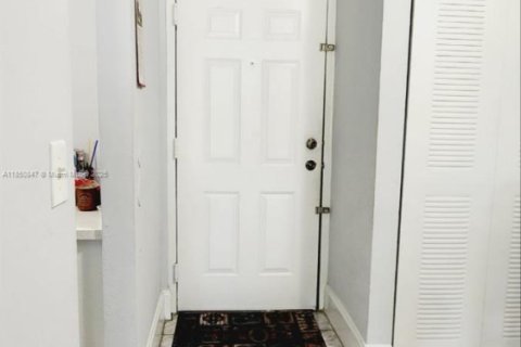 Condominio en venta en Miami, Florida, 2 dormitorios, 91.97 m2 № 1875727 - foto 7