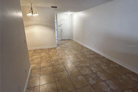 Townhouse in Riverview, Florida 3 bedrooms, 131.18 sq.m. № 2105809 - photo 3