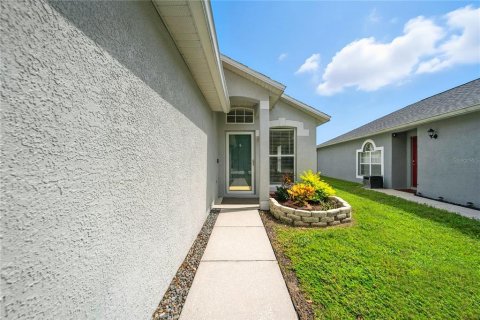 Casa en venta en Wesley Chapel, Florida, 3 dormitorios, 107.58 m2 № 1910702 - foto 4