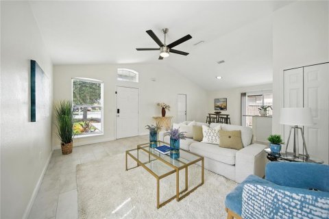 Casa en venta en Wesley Chapel, Florida, 3 dormitorios, 107.58 m2 № 1910702 - foto 5