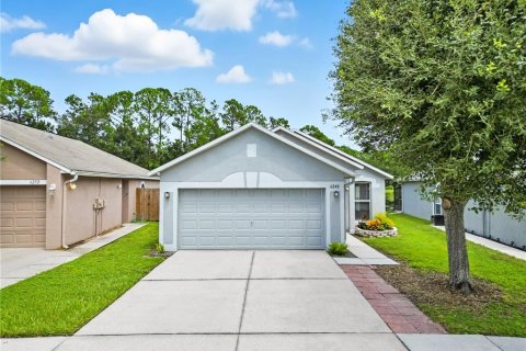 Casa en venta en Wesley Chapel, Florida, 3 dormitorios, 107.58 m2 № 1910702 - foto 3