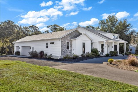 Villa ou maison à vendre à New Smyrna Beach, Floride: 3 chambres, 350.15 m2 № 2415600 - photo 4