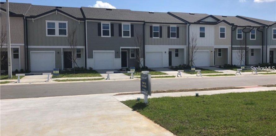 Touwnhouse à Davenport, Floride 3 chambres, 130.43 m2 № 2097258
