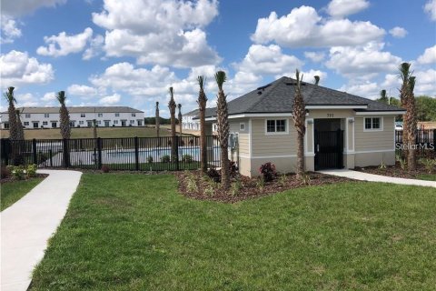 Touwnhouse à louer à Davenport, Floride: 3 chambres, 130.43 m2 № 2097258 - photo 16