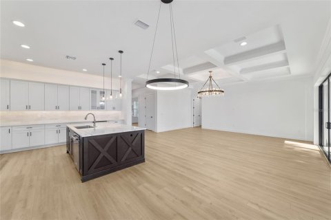 Villa ou maison à vendre à Ocala, Floride: 4 chambres, 244.52 m2 № 2095929 - photo 15