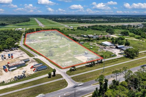 Commercial property in Cross City, Florida № 2215189