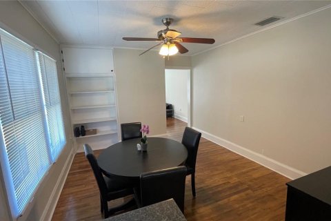 House in Bradenton, Florida 2 bedrooms, 75.81 sq.m. № 1823311 - photo 10