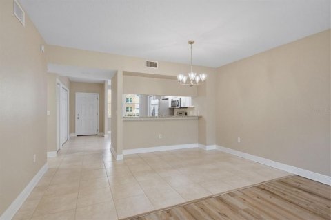 Condominio en alquiler en Largo, Florida, 2 dormitorios, 123 m2 № 2158042 - foto 8