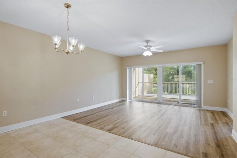 Condominio en alquiler en Largo, Florida, 2 dormitorios, 123 m2 № 2158042 - foto 4