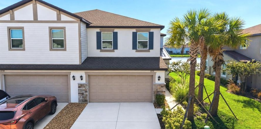Touwnhouse à San Antonio, Floride 3 chambres, 167.32 m2 № 2431780