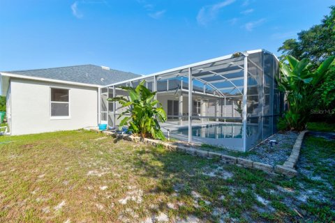 House in Deltona, Florida 3 bedrooms, 168.9 sq.m. № 1873942 - photo 30