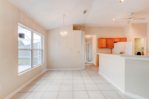 House in Deltona, Florida 3 bedrooms, 168.9 sq.m. № 1873942 - photo 10