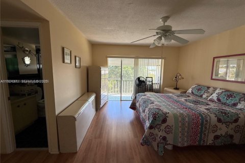 Condominio en venta en Hollywood, Florida, 2 dormitorios, 92.16 m2 № 1982627 - foto 22