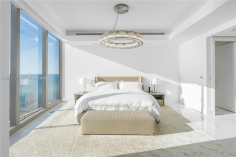 Condo in Sunny Isles Beach, Florida, 4 bedrooms № 2247433 - photo 17