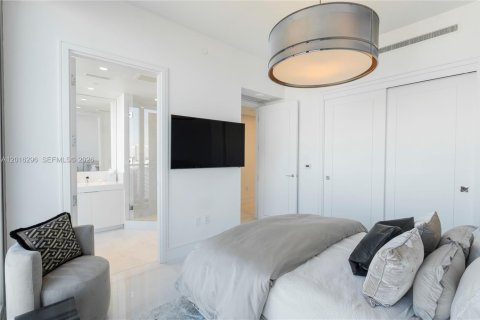 Condo in Sunny Isles Beach, Florida, 4 bedrooms № 2247433 - photo 23