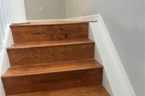 Townhouse in Homestead, Florida 4 bedrooms, 170.66 sq.m. № 1976265 - photo 15