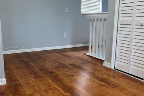 Townhouse in Homestead, Florida 4 bedrooms, 170.66 sq.m. № 1976265 - photo 17