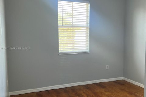 Townhouse in Homestead, Florida 4 bedrooms, 170.66 sq.m. № 1976265 - photo 22